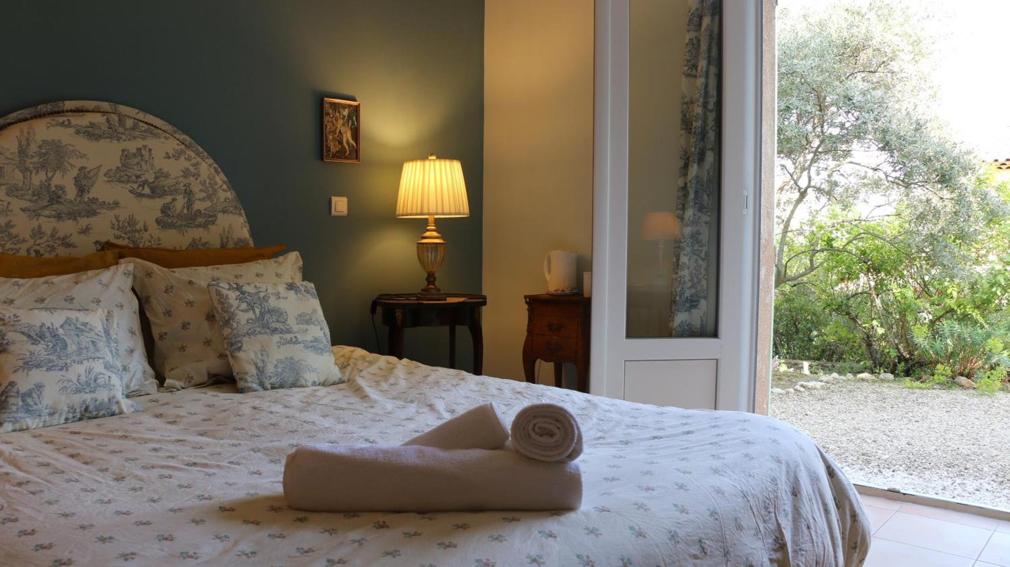 Les Chambres De Fanny Cabrieres-d'Aigues Exteriér fotografie